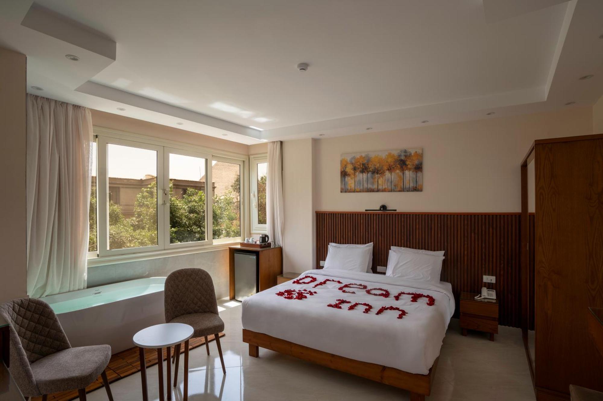 Dream Inn Pyramids View Kafrat al Jabal Exterior photo